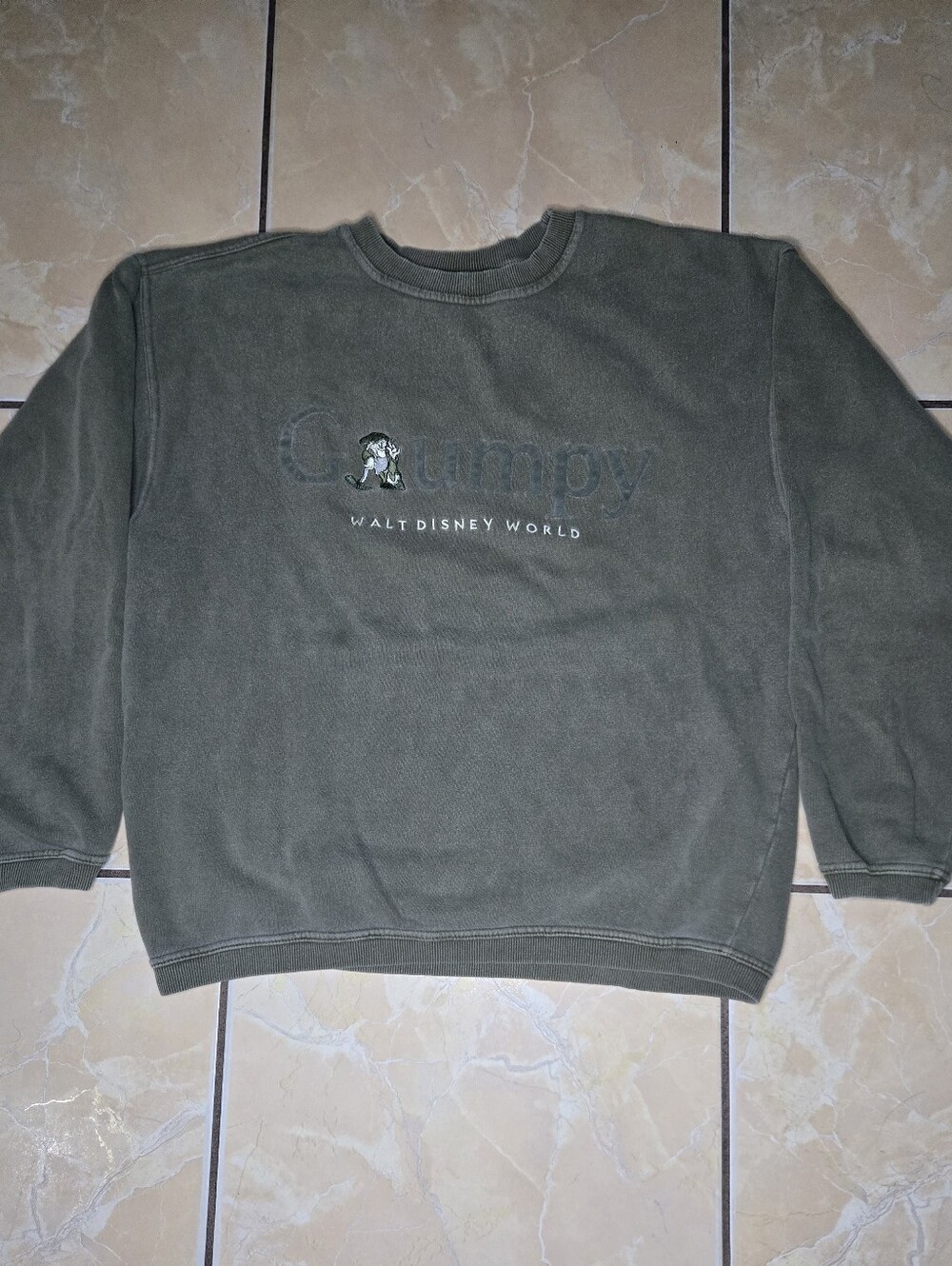 Y2K Walt Disney World "Grumpy" Sweatshirt Cotton Distressed L Grunge